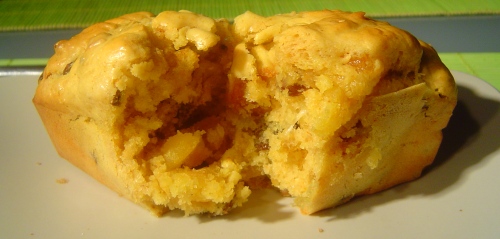 Cake de poulet au curry, raisins et abricots secs Cake de poulet au curry, raisins et abricots secs