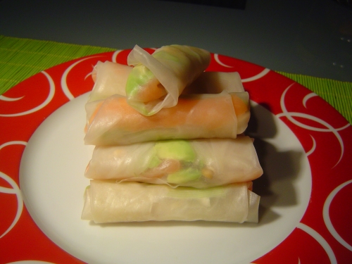 Rouleau de printemps au saumon fumé