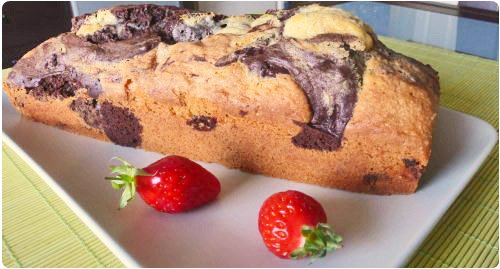 cake-choco-fraise31 Marbré choco / fraises séchées