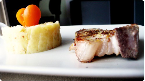 cote-veau-ecrases-pdt21 Côtes de veau marinées à la moutarde ancienne – écrasée de pommes de terre au romarin