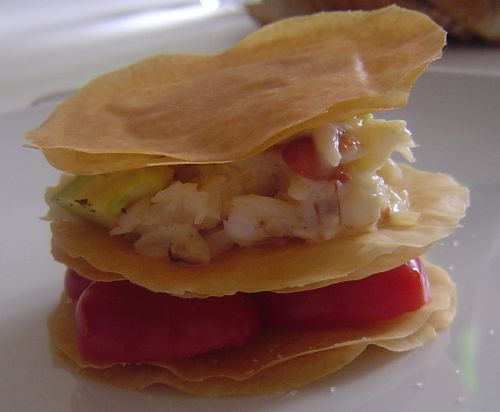 mille-feuille-de-crabe-avocat-et-tomate-cerise Mille feuilles de crabes aux tomates cerises