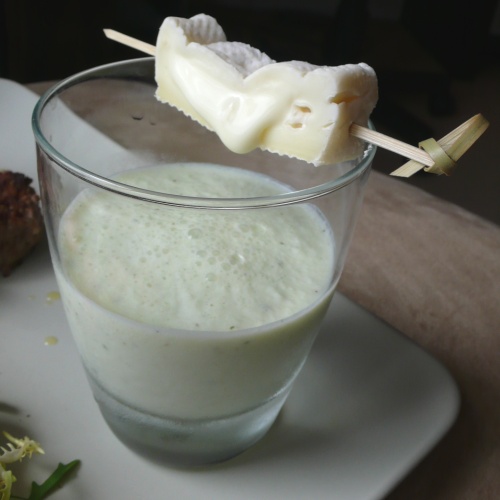 lassi-concombre Boulettes à la coriandre - Lassi de concombre et son pique de brebis