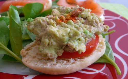 muffin-avocat2 Muffin anglais au thon à lavocat