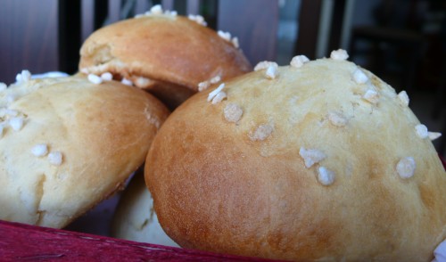 pain-brioche2 Pains au lait et variations (pain au chocolat et oranais à la fraise)
