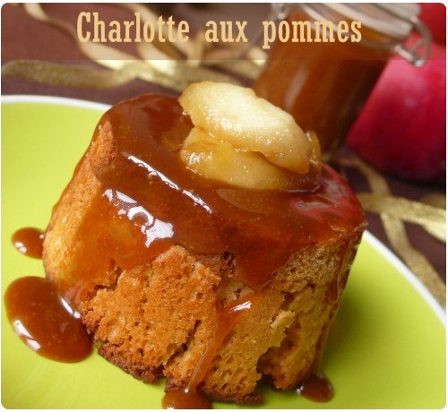 charlotte-pomme Mini charlottes de pain dépice aux pommes, sauce caramel
