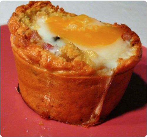 oeufcocotte-muffin2 Oeufs cocottes en muffin champignons et lardons