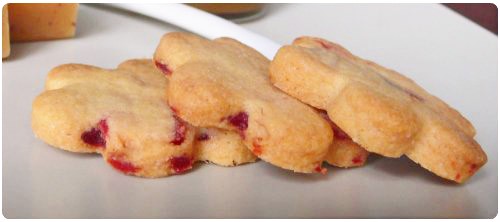 sable-fraise-sechee2 Petits sablés à la fraise séchée