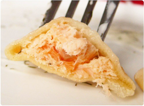 ravioli-saumon4 Raviolis de saumon et sauce citronnée